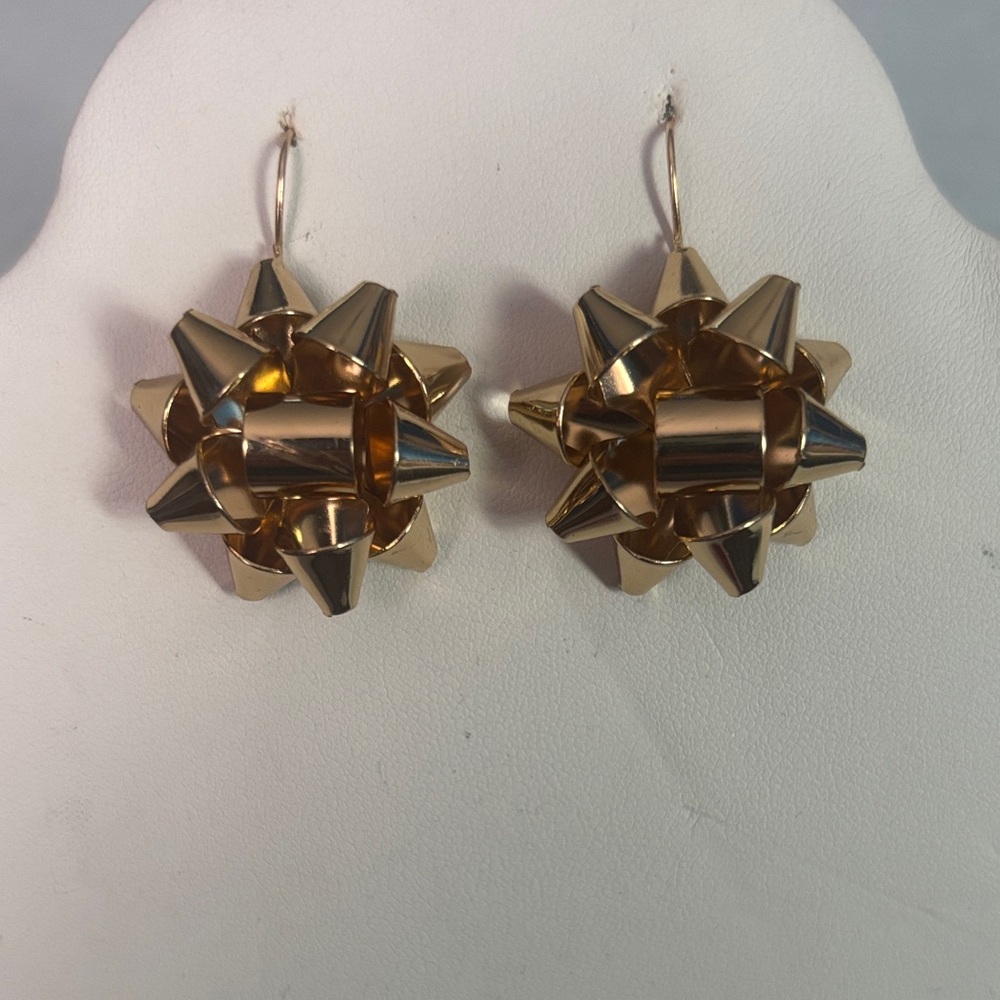 Gold Bow Earrings